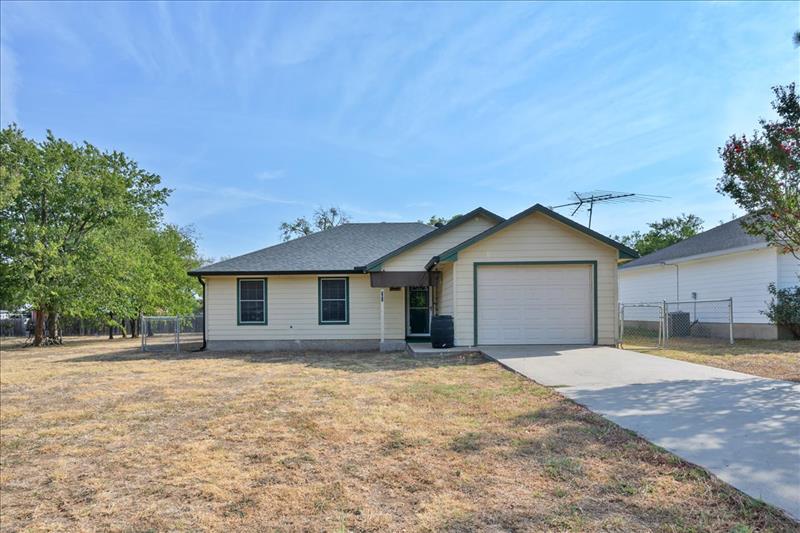 401 S Llano St Whitney TX  Whitney ISD